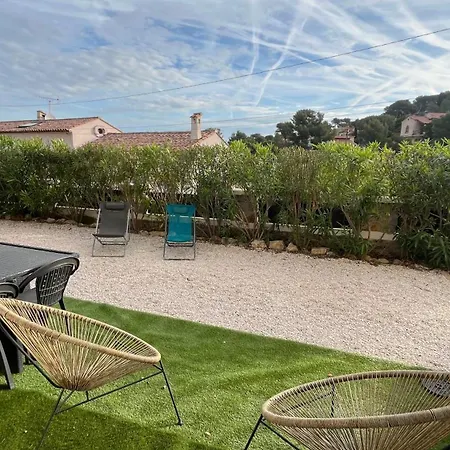 La A Pied Apartment *