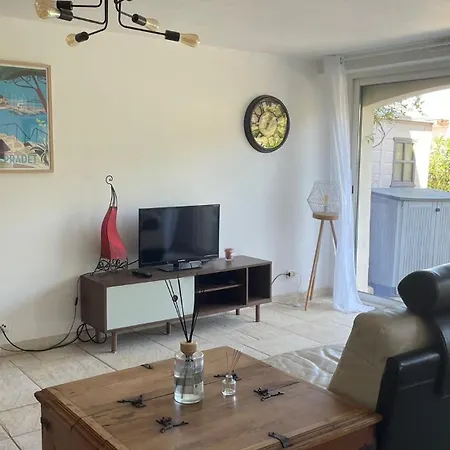 La A Pied Apartment Le Pradet
